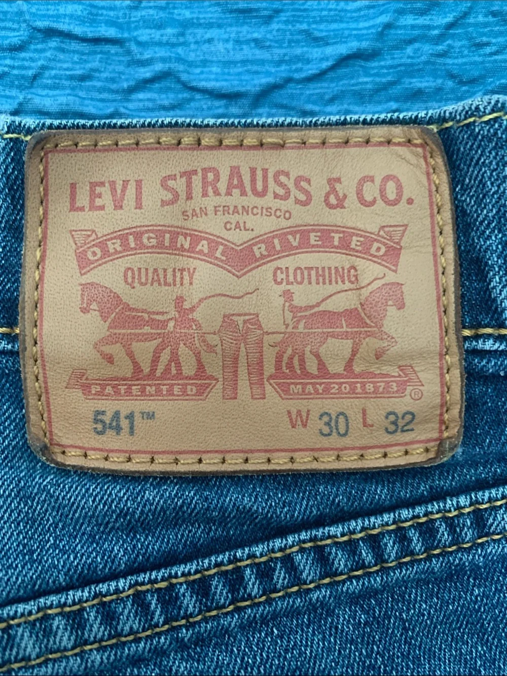Levi’s 541 (men’s 30x32))